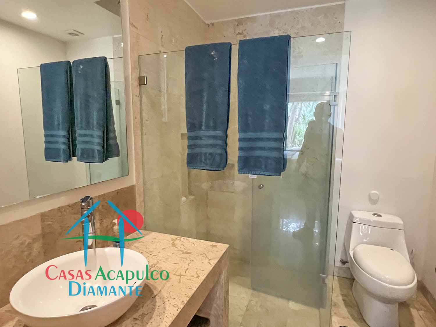 Solar Villas 11 001 - Recámara principal 6